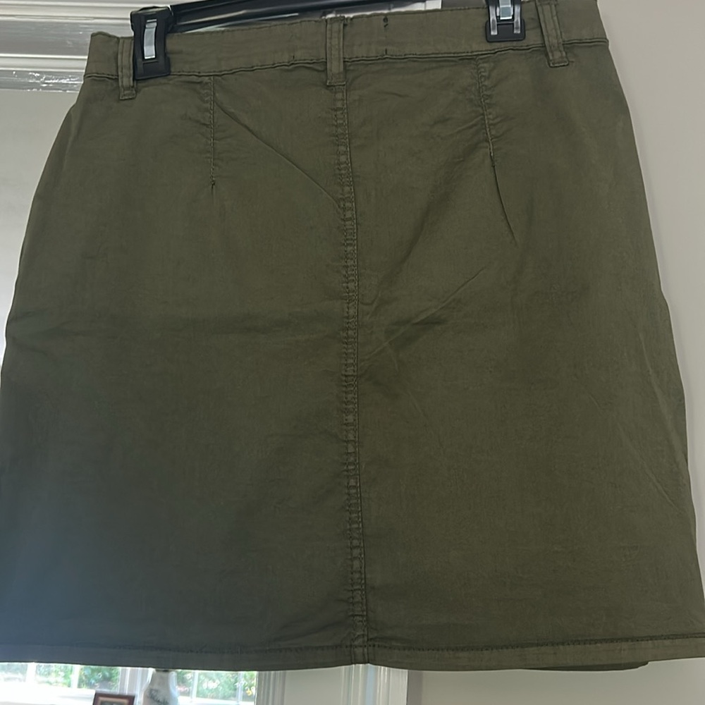 Sanctuary Surplus Olive mini skirt. NWT - Picture 4 of 6